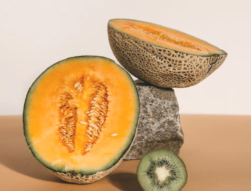 哈密瓜是属于热性还是凉性水果?什么人群不适合吃呢