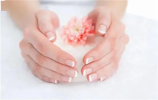 柔荑是指女子什么地方?