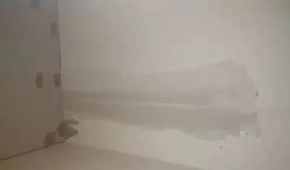 房间很潮湿处理方法.jpg