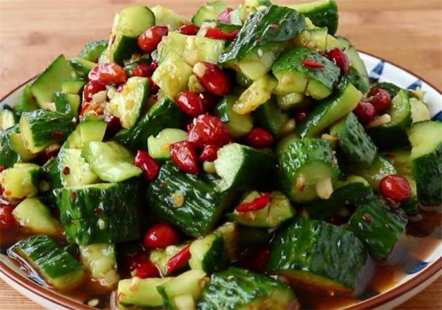 怎么凉拌黄瓜好吃又简单的吃法?