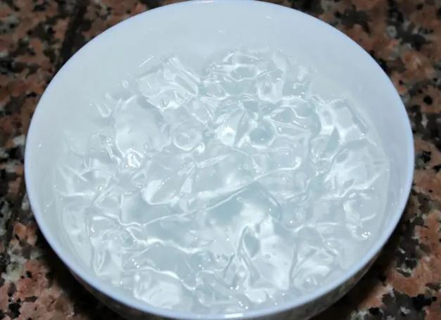 1659401256839928.jpg 白凉粉是什么地方的小吃.jpg