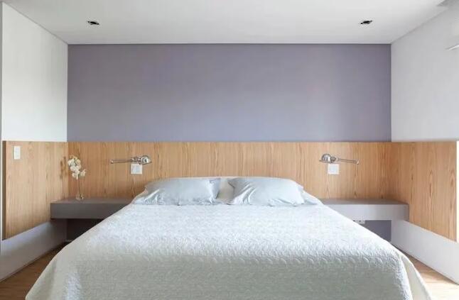 床头摆向朝什么方向是比较正确的?