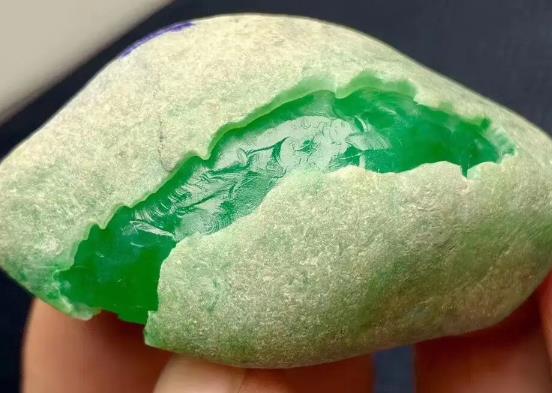 翡翠原石哪个地方比较多?