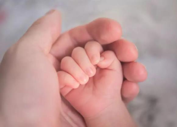 没有疫苗“护体”，3岁以下婴幼儿如何防护？