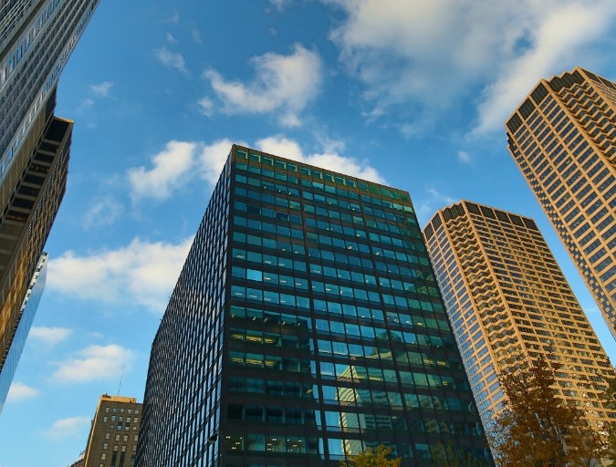 房产真的要全面降价吗？国家宣布允许房产降价销售了吗？