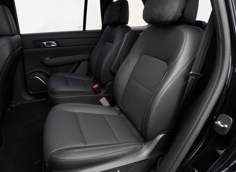 第一次出车险应该怎么做？如何报保险公司？