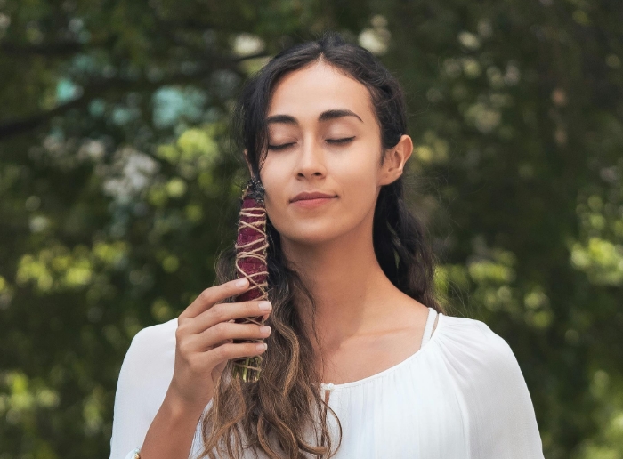 1706493210426481.jpg 女性养肝护肝自测的方法.jpg