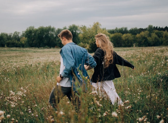 如何与异性建立舒适的关系？