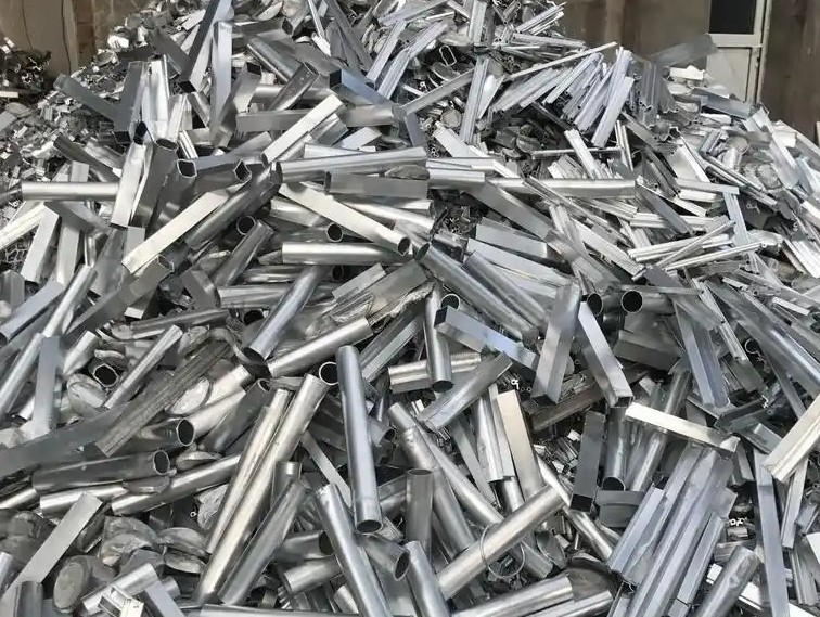 现在做废品回收行业赚钱吗？